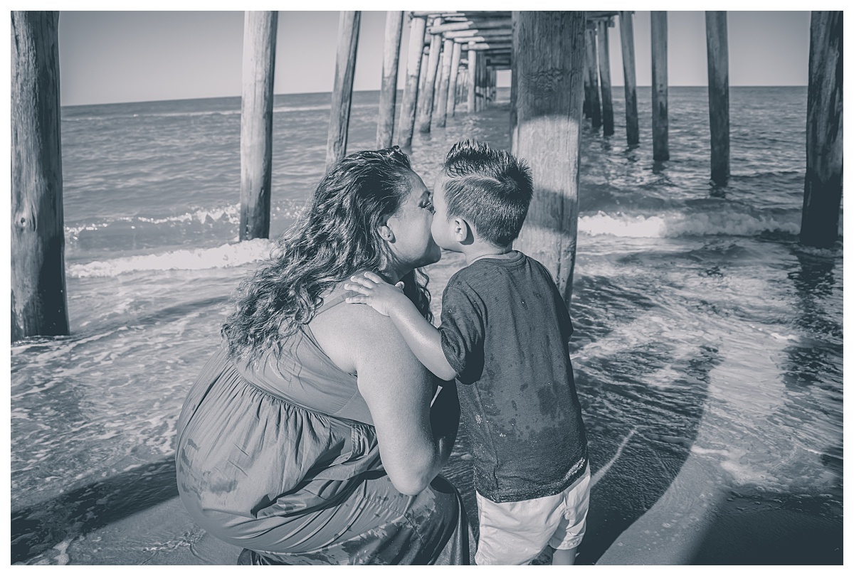 Mommy and Me, Virginia Beach, Sandbridge, Beach, Splashing, Love, Children, Sales, Portraits,
